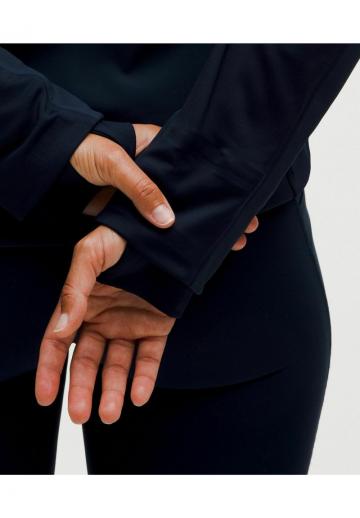 Спортивная куртка