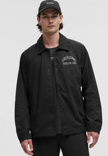 Спортивная куртка