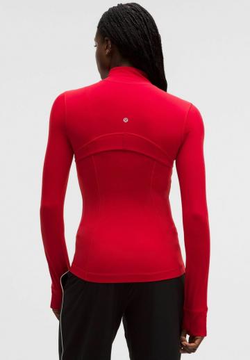 Спортивная куртка