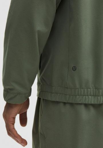 Спортивная куртка