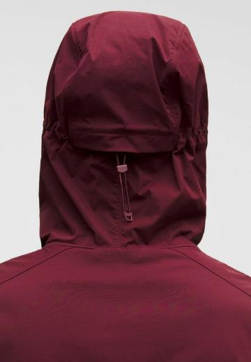 Спортивная куртка