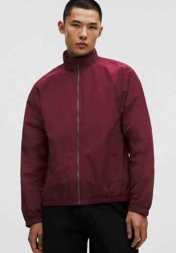 Куртка-дождевик