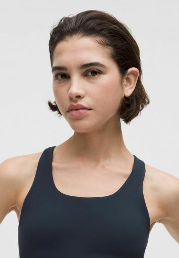 Спортивный бюстгальтер