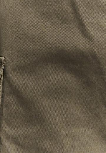 Брюки с накладными карманами