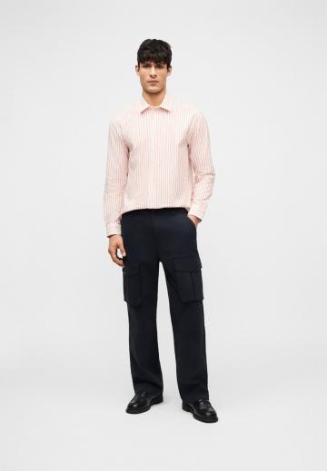 Брюки с накладными карманами