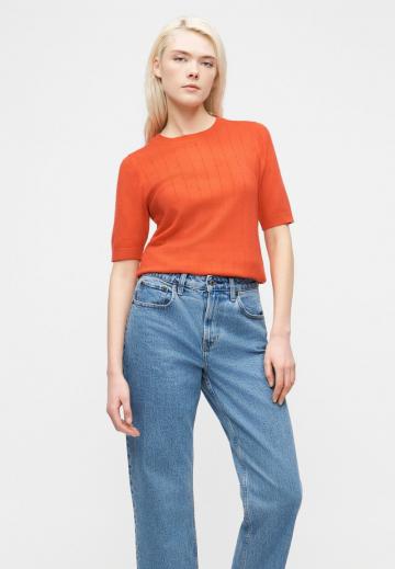 Прямые джинсы