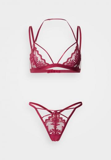 Бюстгальтер