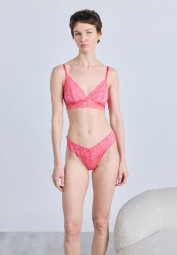 Бюстгальтер