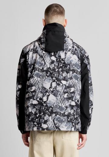 Зимняя куртка