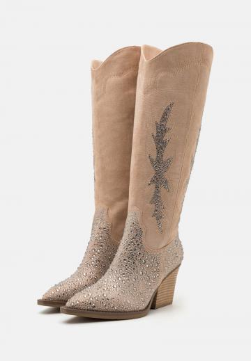 Ковбойские сапоги