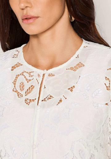 Кружевная блузка