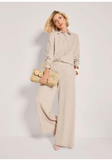 Атласная блузка