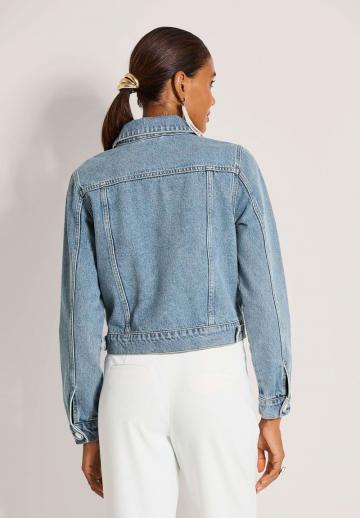 Короткая куртка