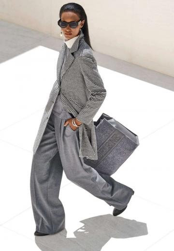 Короткое пальто