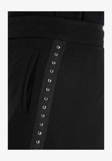 Узкие брюки