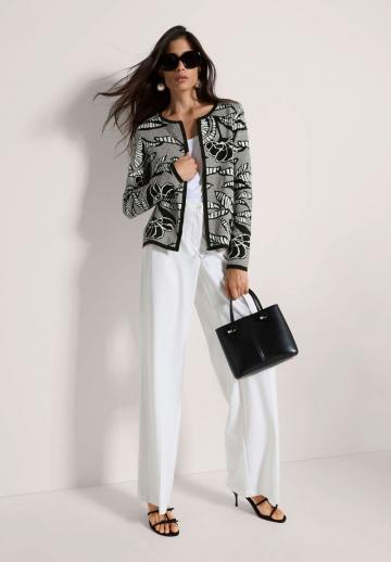 Вязаная кофта