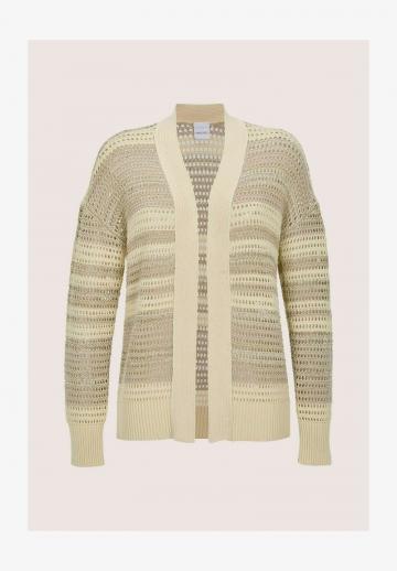 Длинный жилет