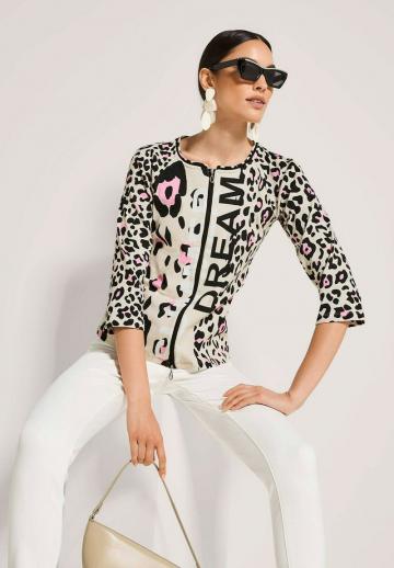 Вязаная кофта