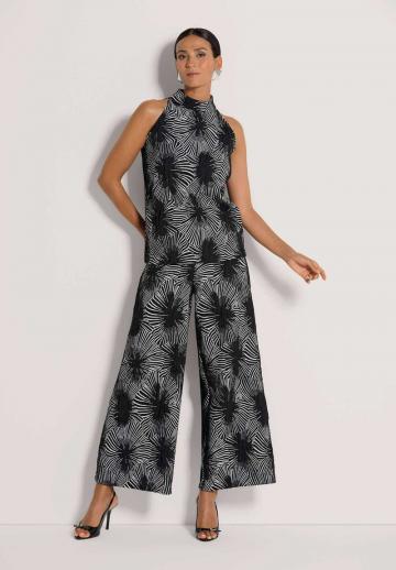 Блузка без рукавов