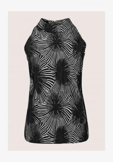 Блузка без рукавов