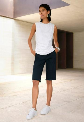 Кружевная блузка