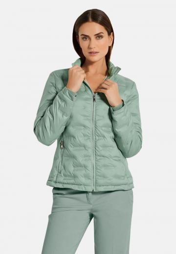 Зимняя куртка