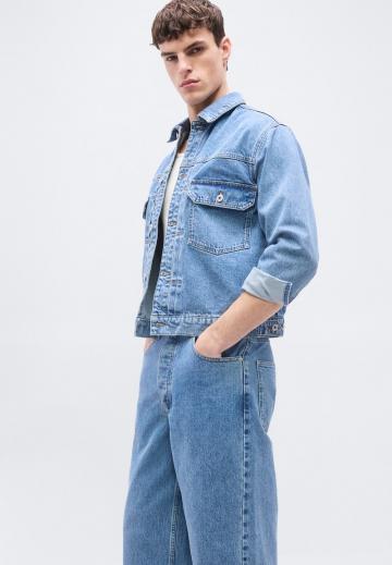 Прямые джинсы