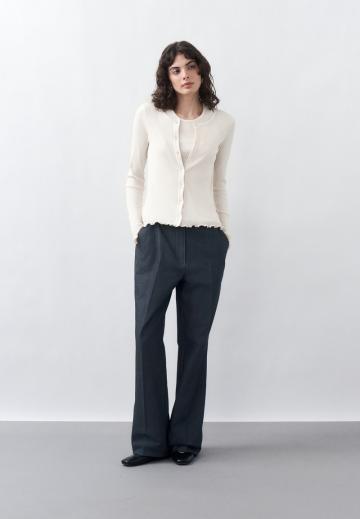 Вязаная кофта