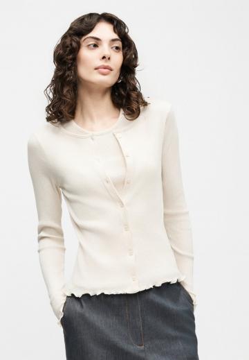 Вязаная кофта