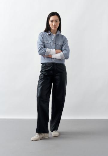 Джинсовая куртка