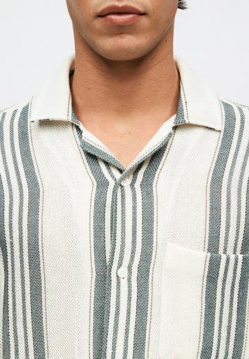 Рубашка с коротким рукавом