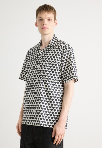 Рубашка с коротким рукавом