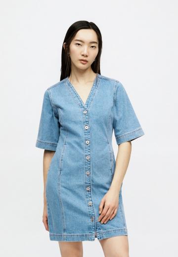 Джинсовое платье