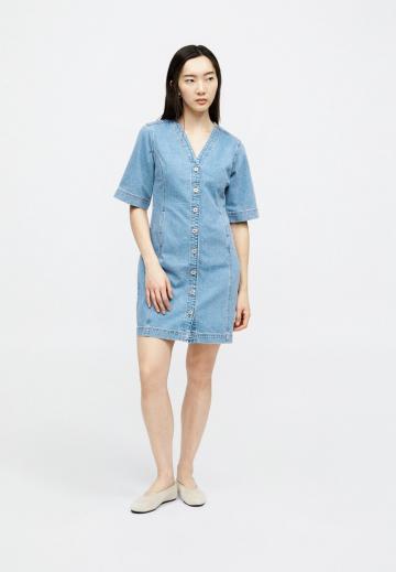 Джинсовое платье