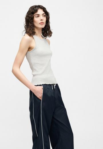 Спортивные штаны