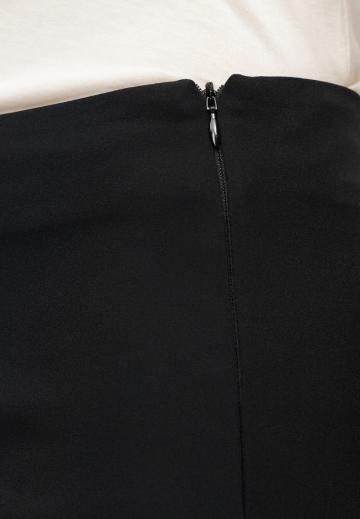 Узкие брюки