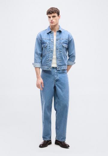 Джинсовая куртка
