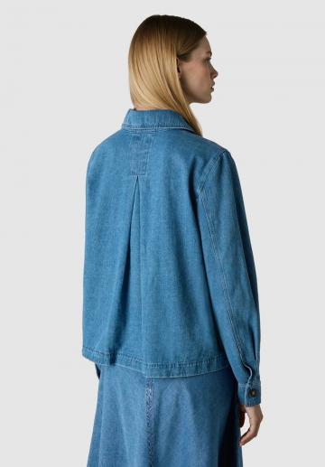 Джинсовая куртка