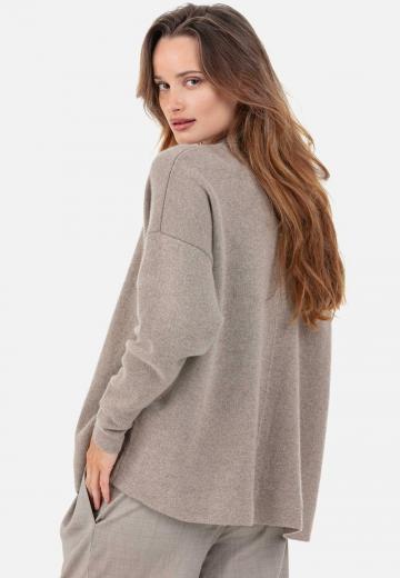 Длинный жилет