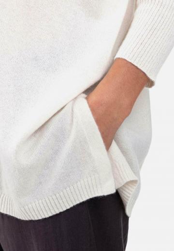 Длинный пуловер