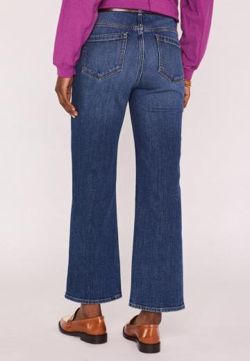 Клешеные брюки