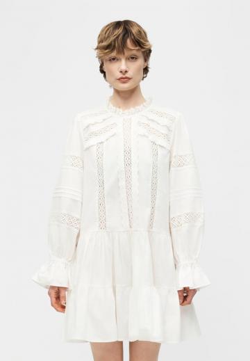 Короткое платье