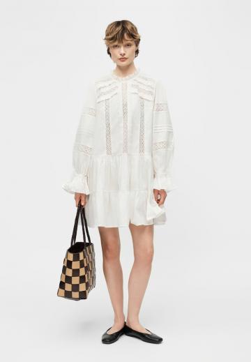 Короткое платье