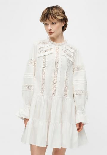 Короткое платье