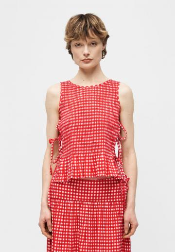 Блузка без рукавов