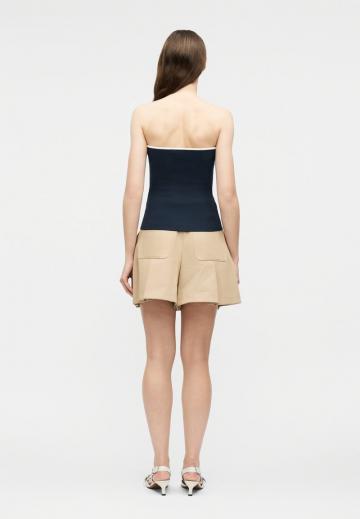 Топ без бретелек