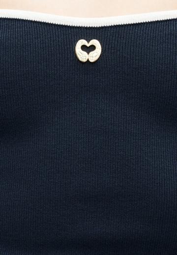 Топ без бретелек