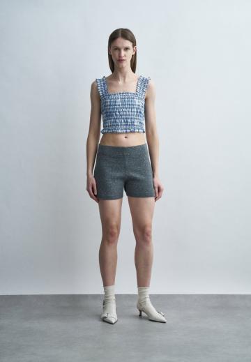 Блузка без рукавов