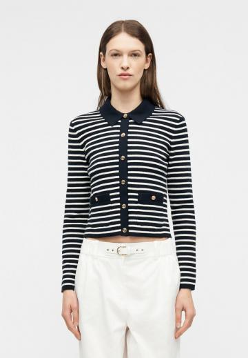 Вязаная кофта