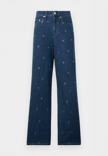 Джинсы бойфренда